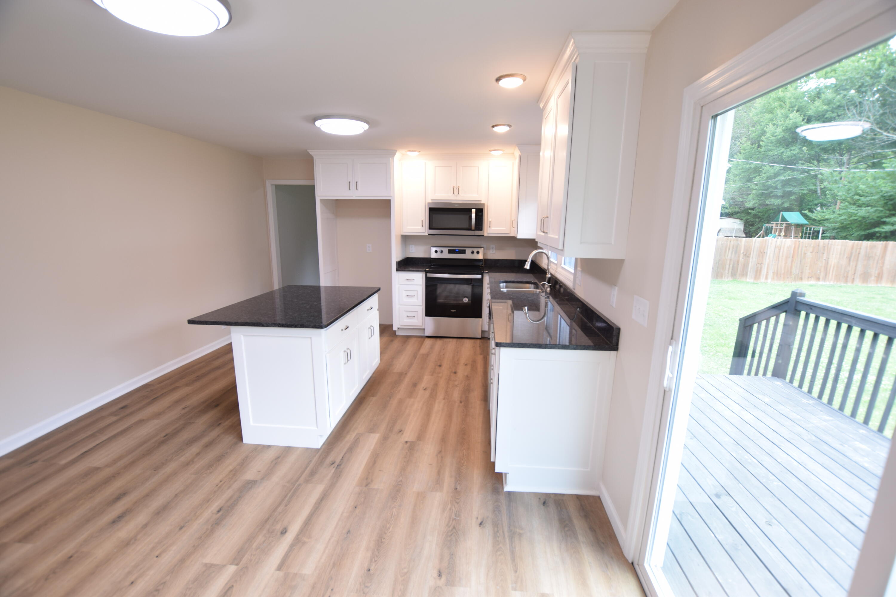 309 Browntown Road Chattanooga, TN 37415 - Photo 10 of 12 DSC_0507