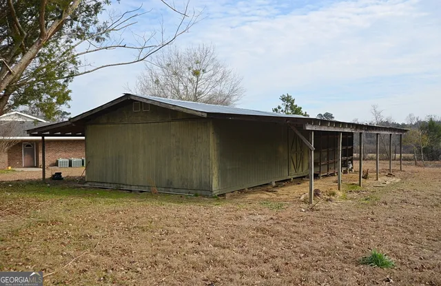 a backyard of a house