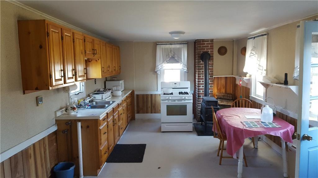 110 Bay Road Brooklin, ME 04616 - Photo 9 of 13 Kitchen