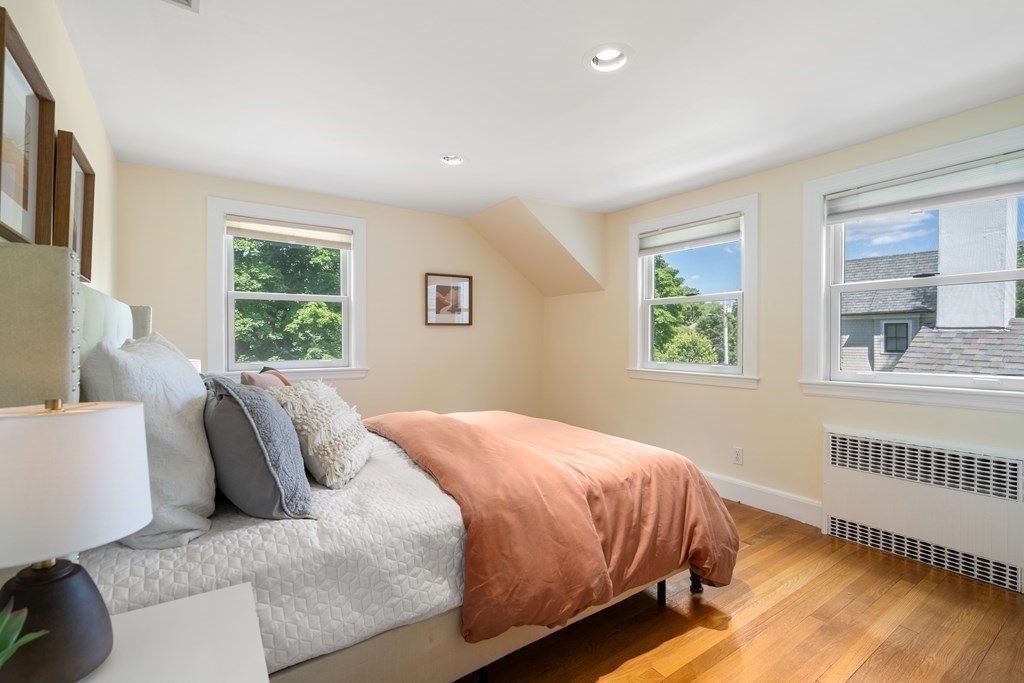 23 Long Meadow Road Newton, MA 02459 - Photo 17 of 35