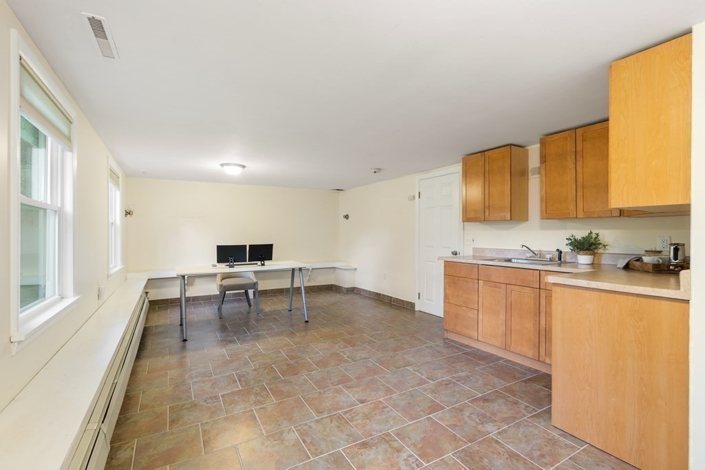 23 Long Meadow Road Newton, MA 02459 - Photo 24 of 35