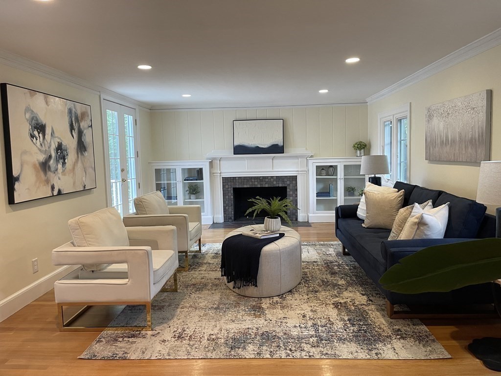 23 Long Meadow Road Newton, MA 02459 - Photo 8 of 35
