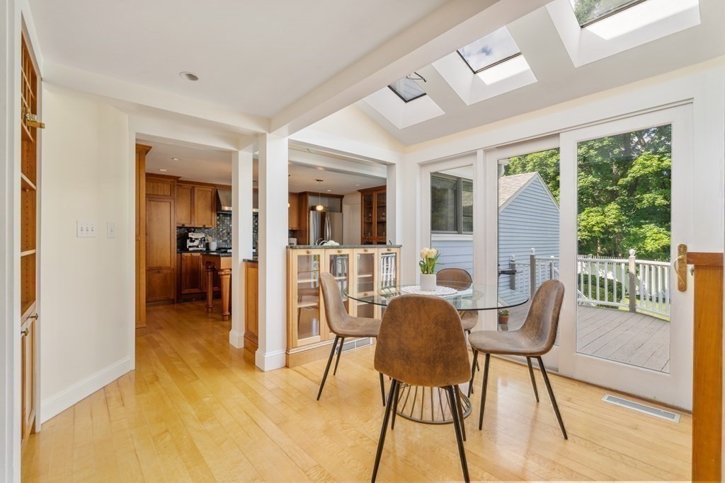 23 Long Meadow Road Newton, MA 02459 - Photo 10 of 35
