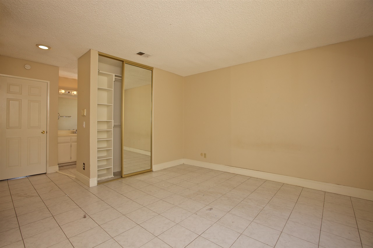 852 Willow Tree Lane Fallbrook, CA 92028 - Photo 18 of 22 Gallery Image 18