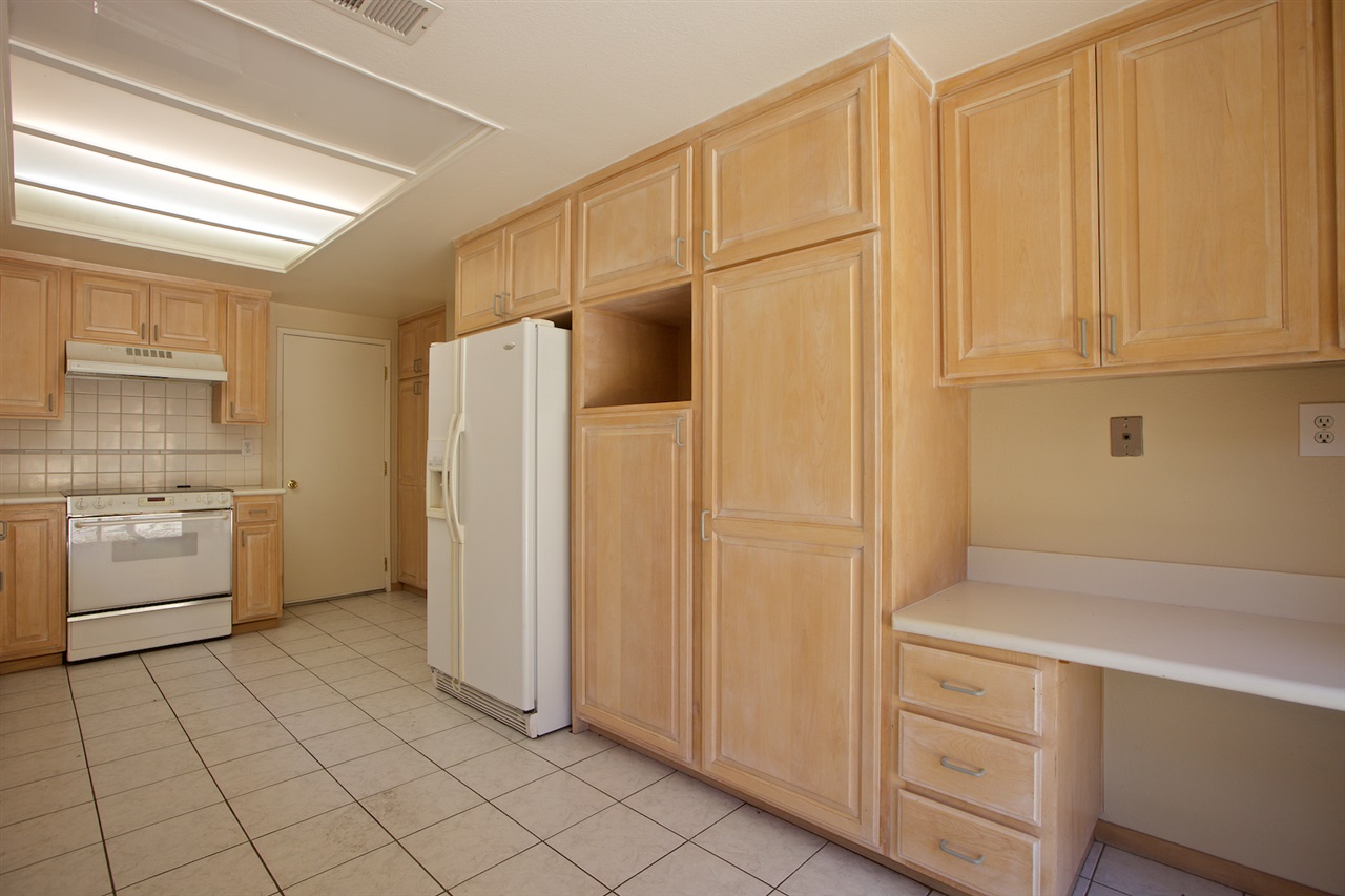 852 Willow Tree Lane Fallbrook, CA 92028 - Photo 6 of 22 Gallery Image 6