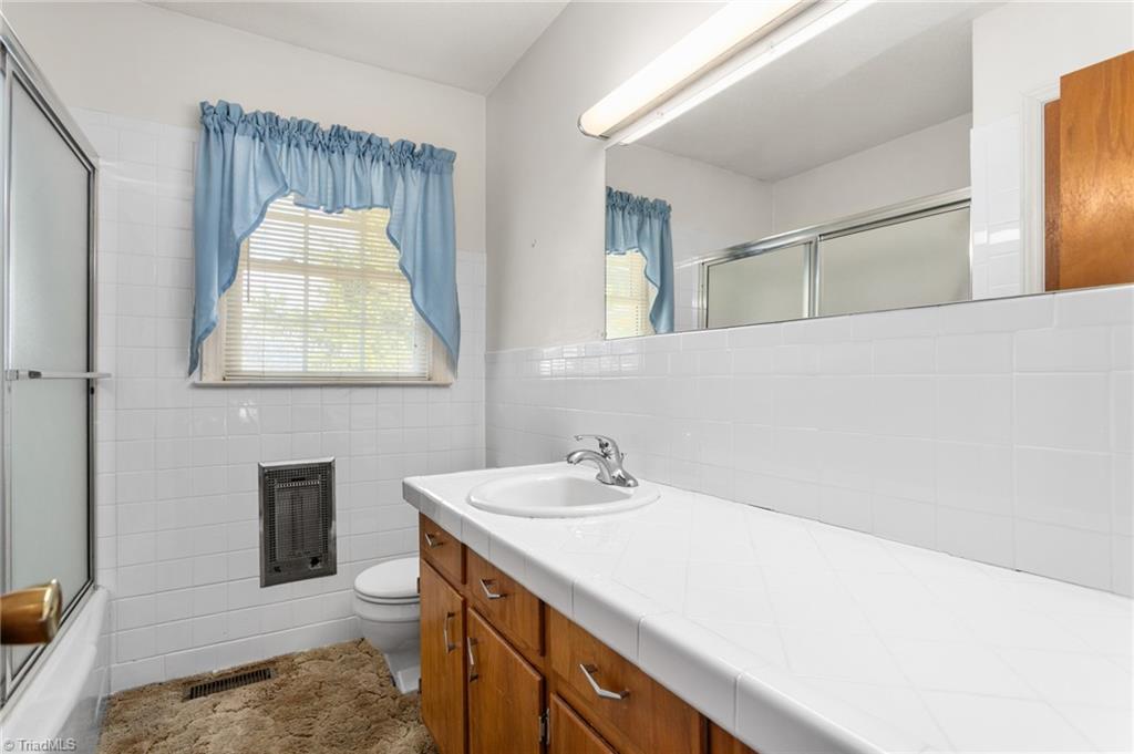 607 West Lebanon Road Mebane, NC 27302 - Photo 12 of 31