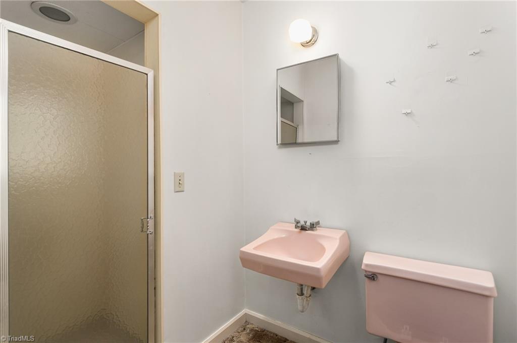 607 West Lebanon Road Mebane, NC 27302 - Photo 20 of 31