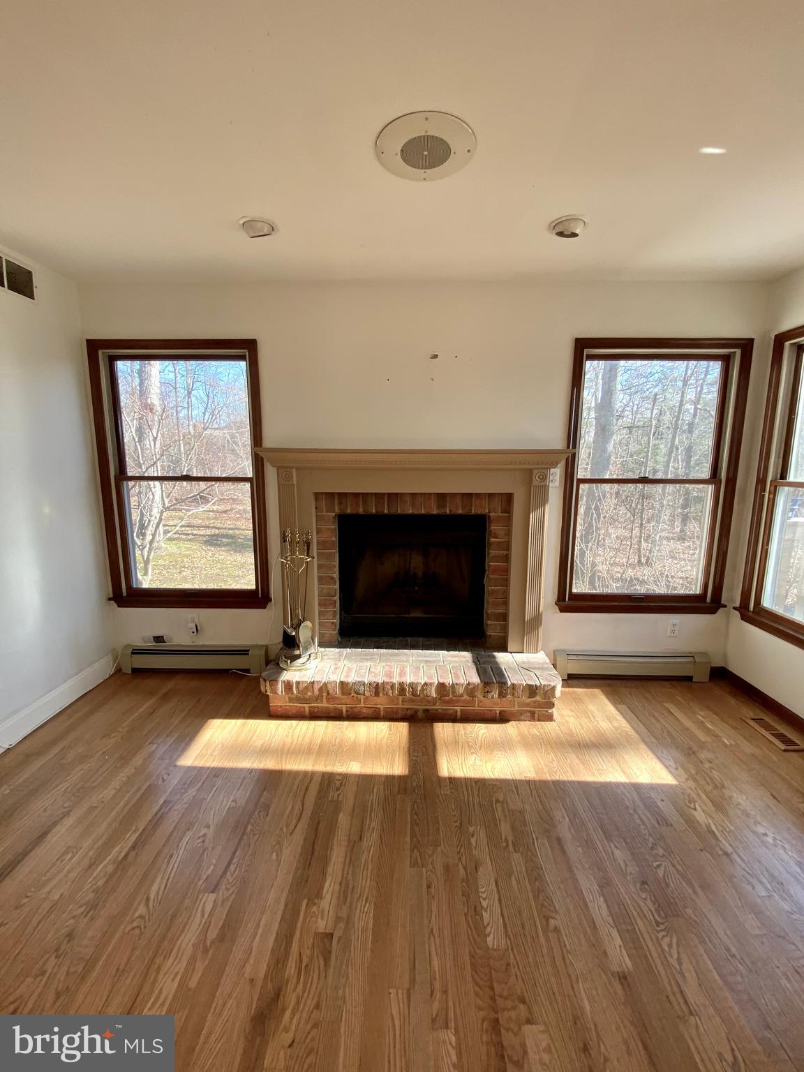 25 Nottingham Drive Sicklerville, NJ 08081 - Photo 13 of 31