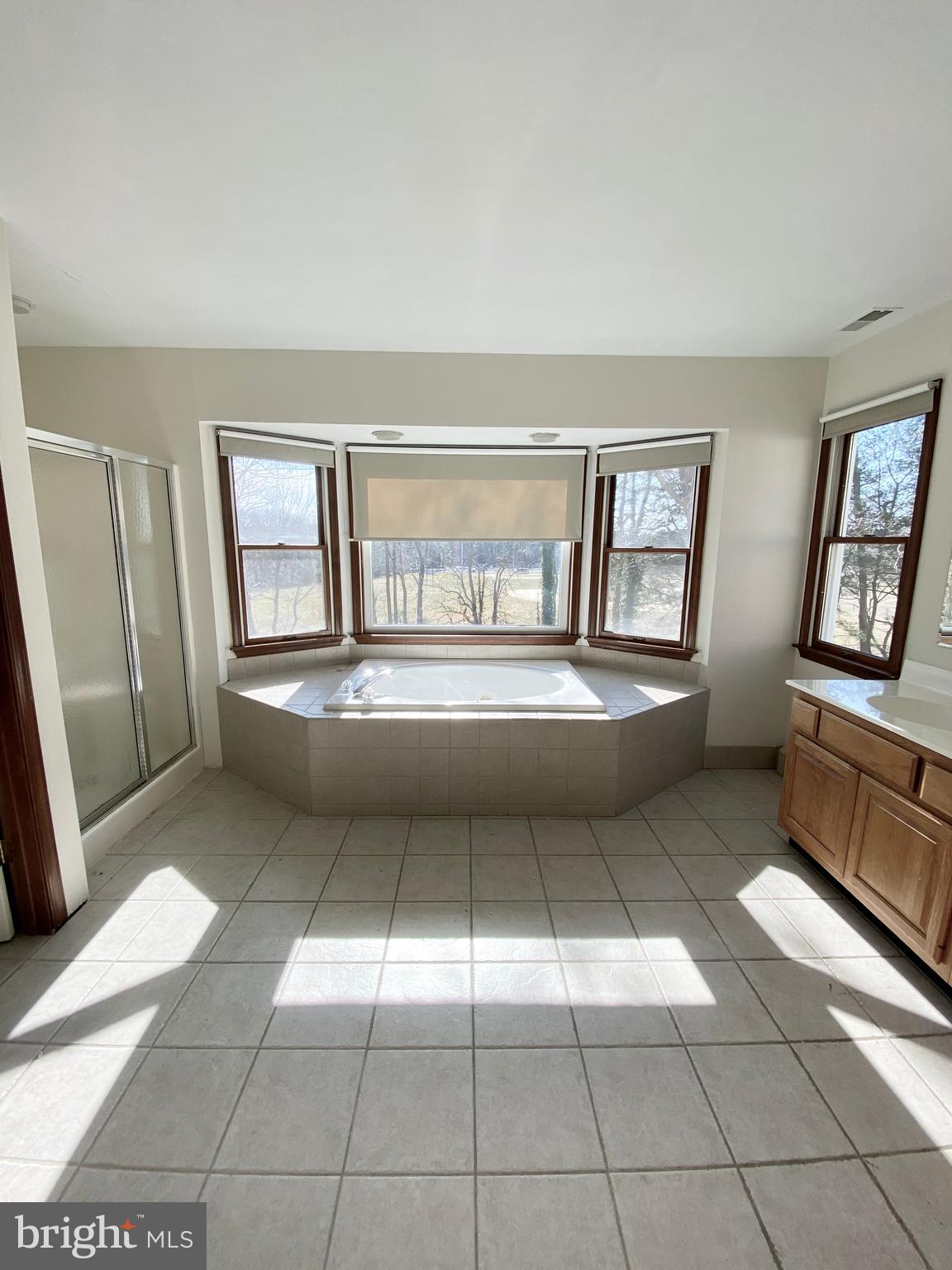 25 Nottingham Drive Sicklerville, NJ 08081 - Photo 22 of 31