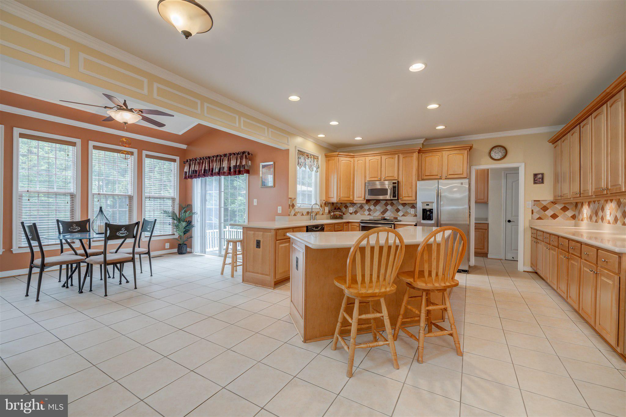 8308 Accotink Road Lorton, VA 22079 - Photo 25 of 59 Kitchen and Breakfast Room