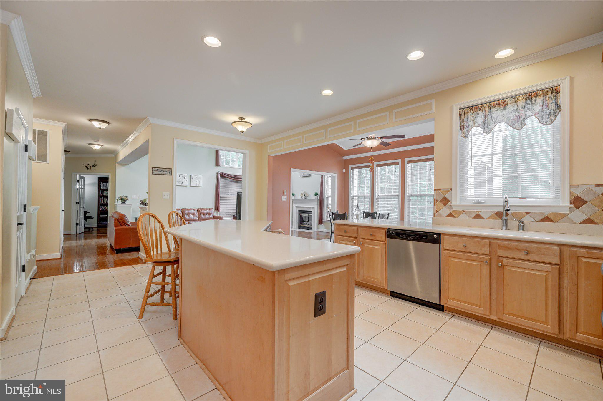8308 Accotink Road Lorton, VA 22079 - Photo 29 of 59 Kitchen