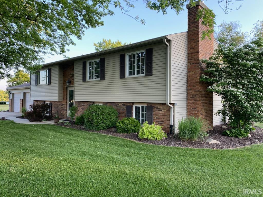 140 Owl Drive Rochester, IN 46975 - Photo 1 of 18