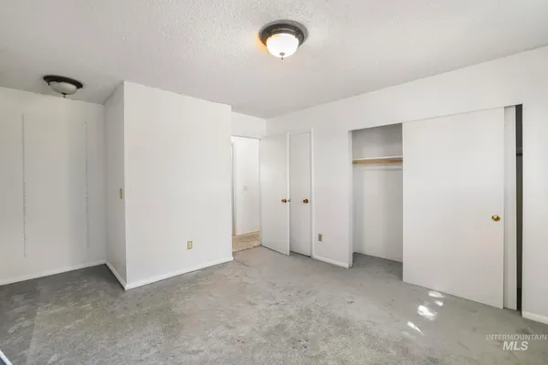 $549,900 | 2755 South 900 East, Hagerman, ID 83332