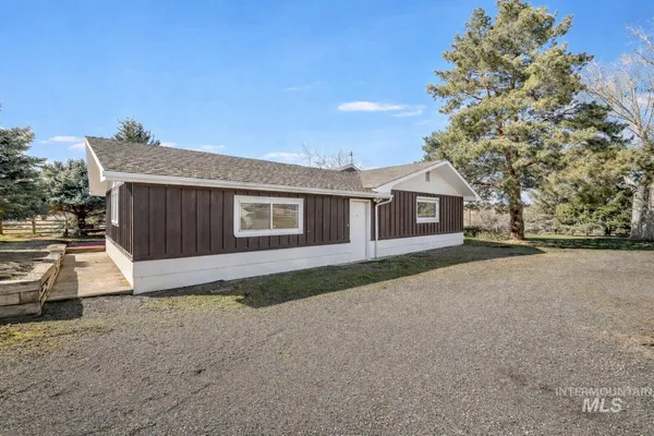 $549,900 | 2755 South 900 East, Hagerman, ID 83332
