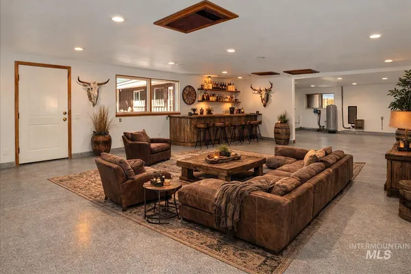 $549,900 | 2755 South 900 East, Hagerman, ID 83332