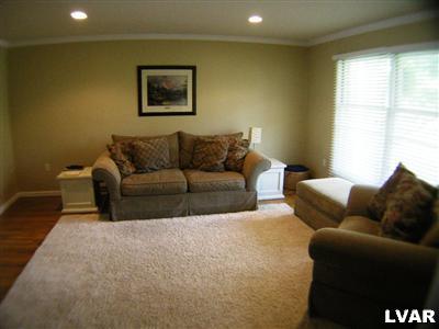 2027 Hilltop Road Bethlehem, PA 18015 - Photo 8 of 15 Gallery Image 8