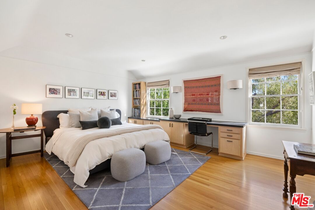 10339 Glenbarr Avenue Los Angeles, CA 90064 - Photo 15 of 22