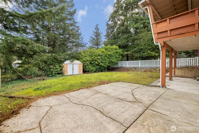 $4,300 | 14733 Northeast 4th Place, Bellevue, WA 98007