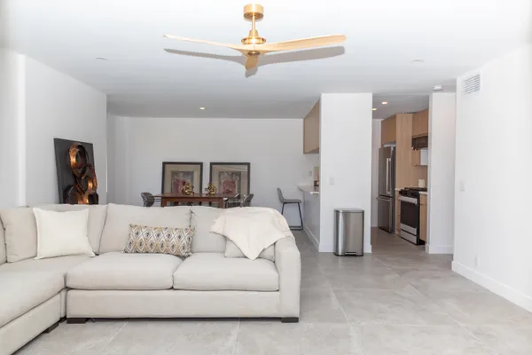 $2,050 | 1400 East Palm Canyon Drive, Unit 217, Palm Springs, CA 92264