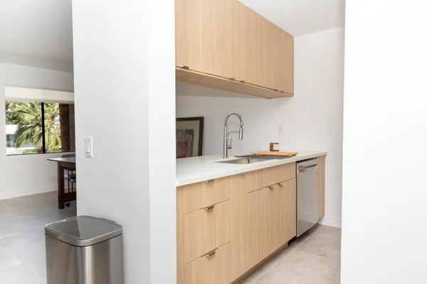 $2,050 | 1400 East Palm Canyon Drive, Unit 217, Palm Springs, CA 92264