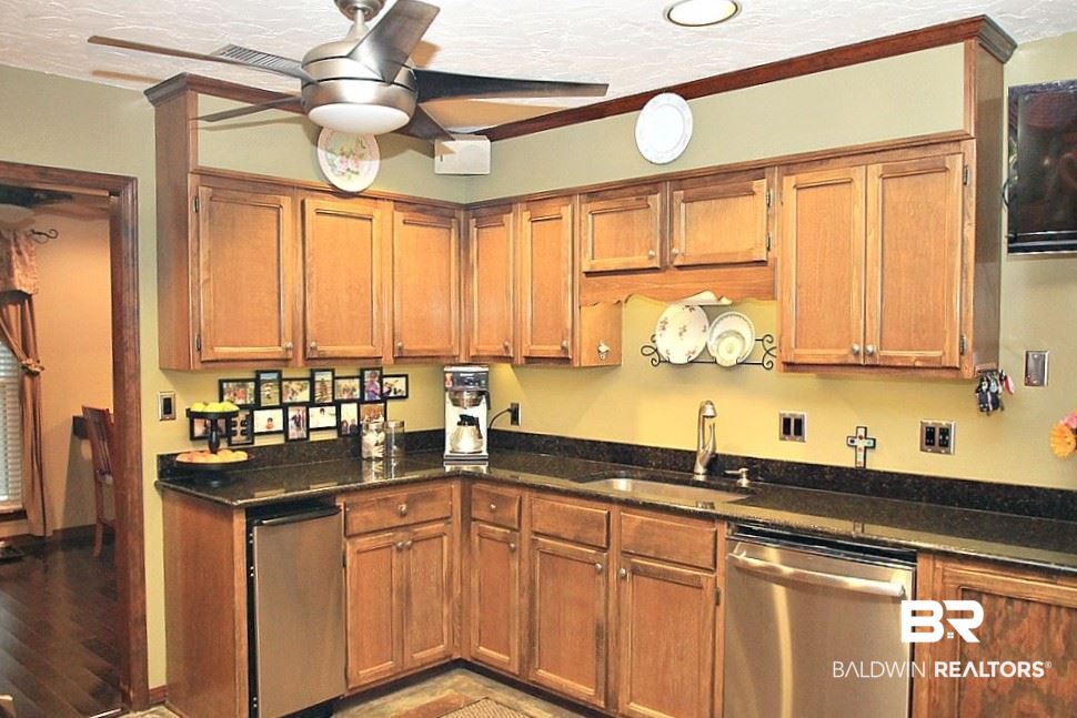 106 Winnetk Circle Daphne, AL 36526 - Photo 12 of 39 Updated Appliances: Dishwasher & Ice-Maker