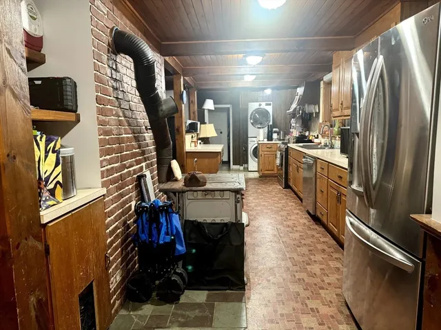 $1,750,000 | 233 Ragged Hill Road, West Brookfield, MA 01585