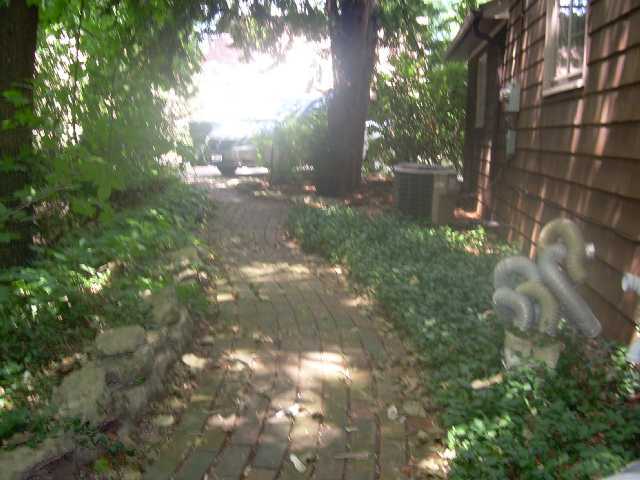 420 Walhalla Road Columbus, OH 43202 - Photo 9 of 11