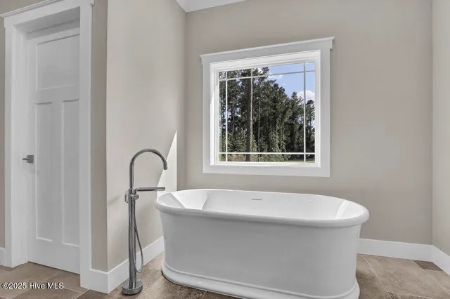 $1,225,000 | 406 Compass Point, Hampstead, NC 28443