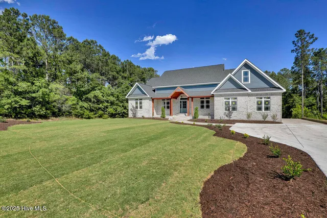 $1,225,000 | 406 Compass Point, Hampstead, NC 28443