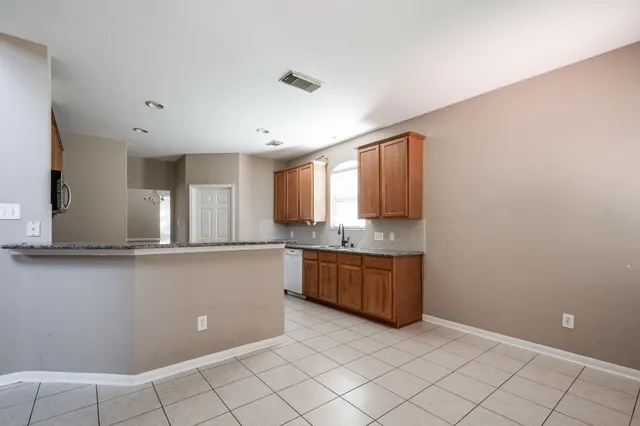 $390,000 | 9611 Sage Dock Court, Houston, TX 77089