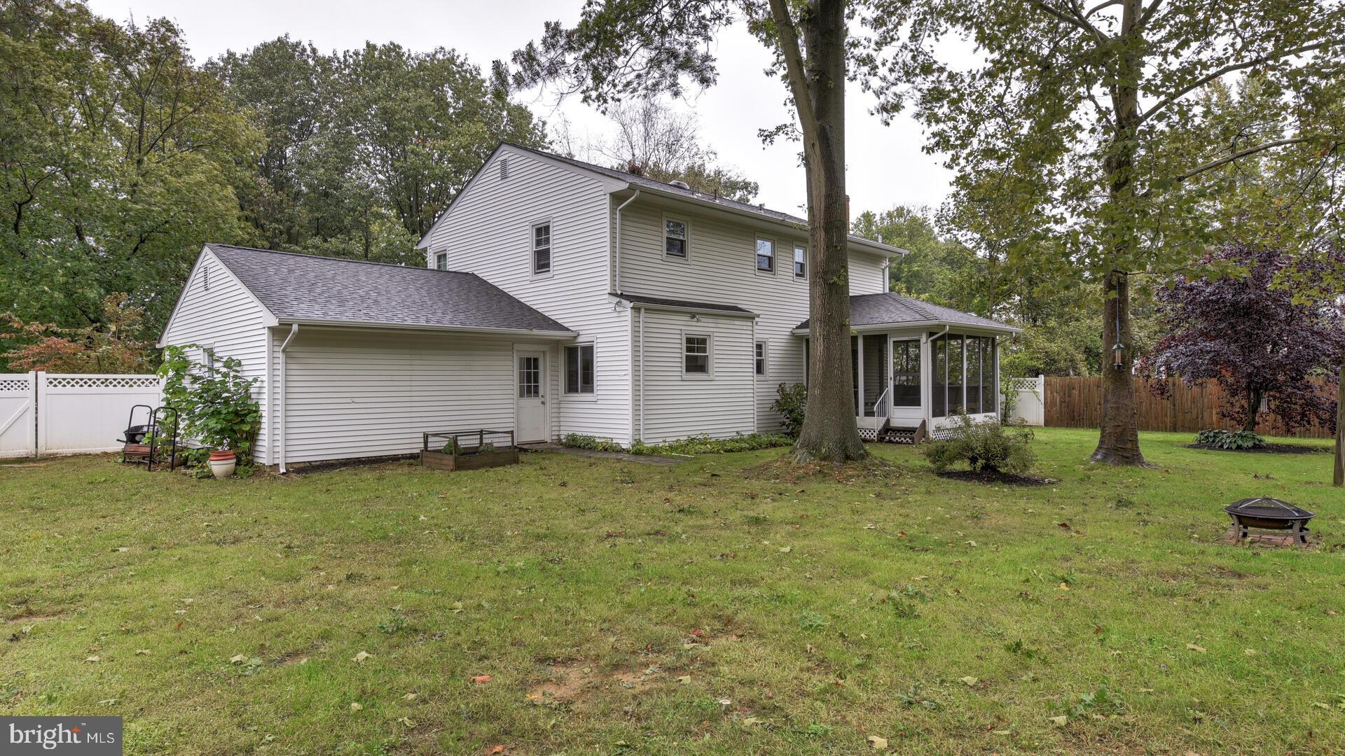 4 Sutton Lane Princeton Junction, NJ 08550 - Photo 38 of 39 Rear Corner