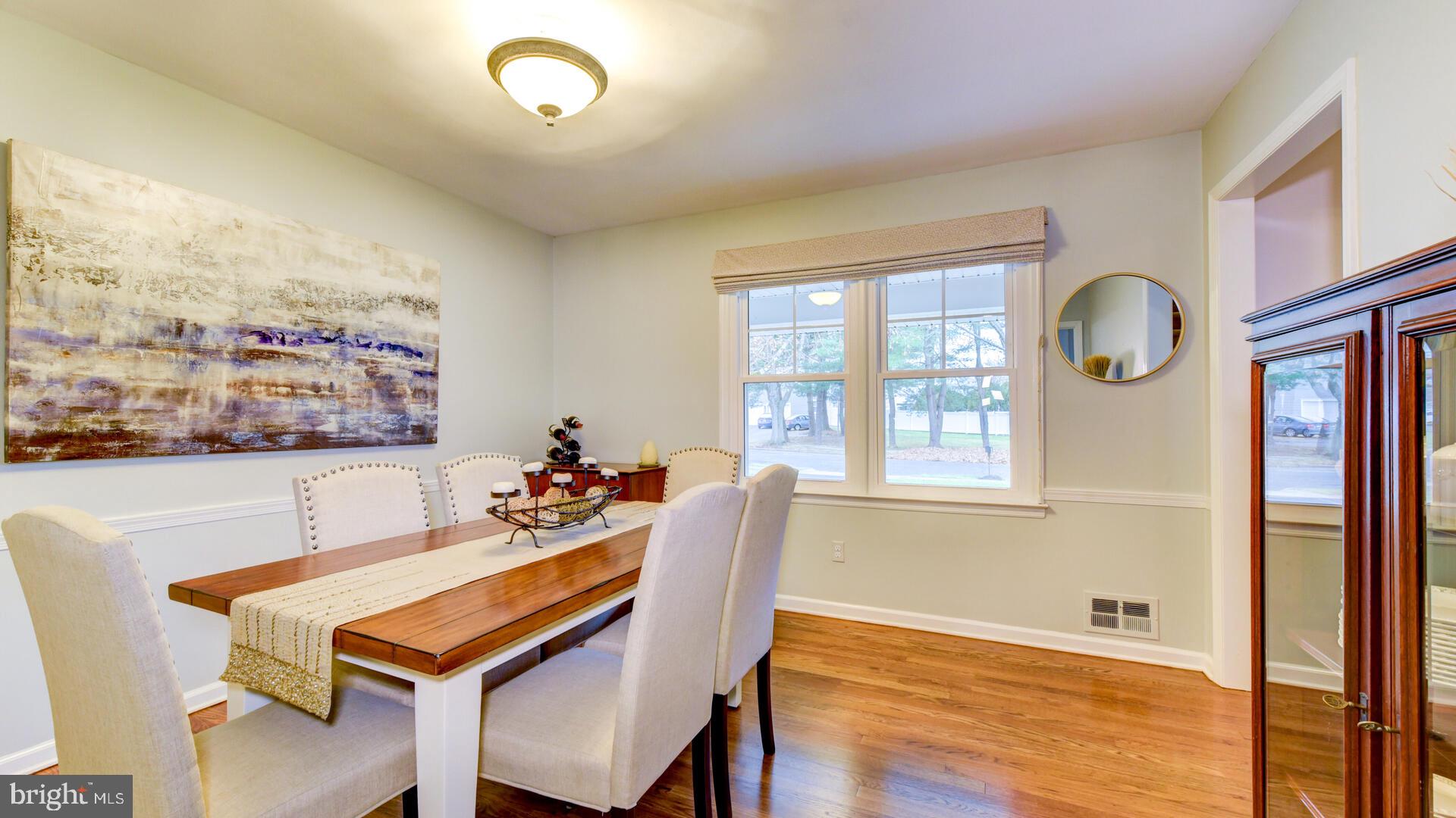 4 Sutton Lane Princeton Junction, NJ 08550 - Photo 9 of 39 Dining Room