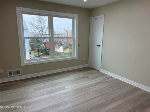 $2,800 | 4 Beachway Avenue, Unit 9, Keansburg, NJ 07734