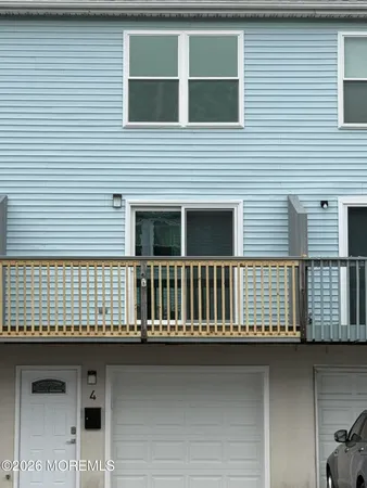 $2,800 | 4 Beachway Avenue, Unit 9, Keansburg, NJ 07734