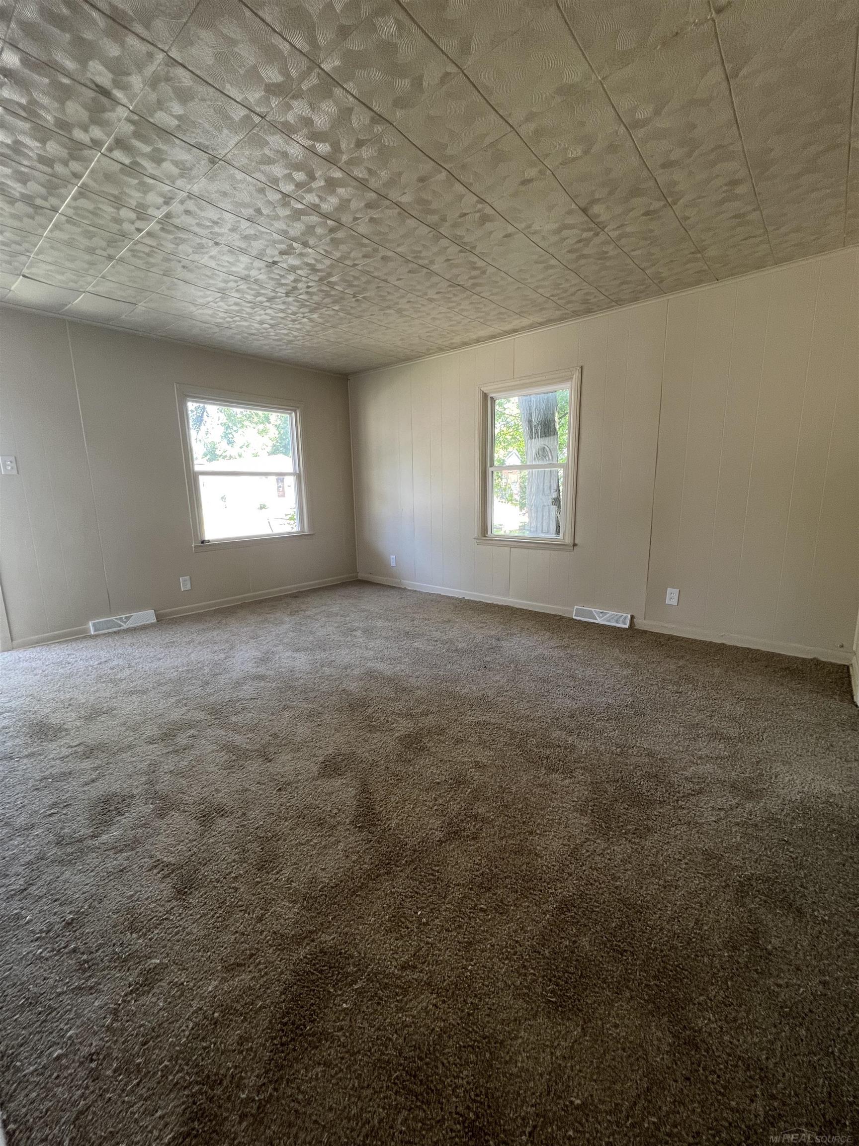 7228 Toepfer Road Warren, MI 48091 - Photo 3 of 9