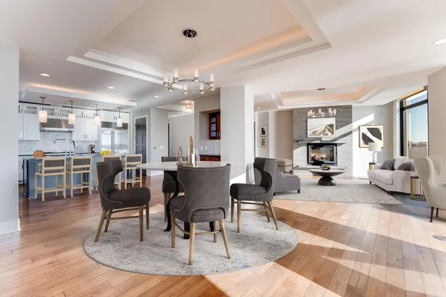 $4,900 | 2622 West Lake Street, Unit 609, Minneapolis, MN 55416