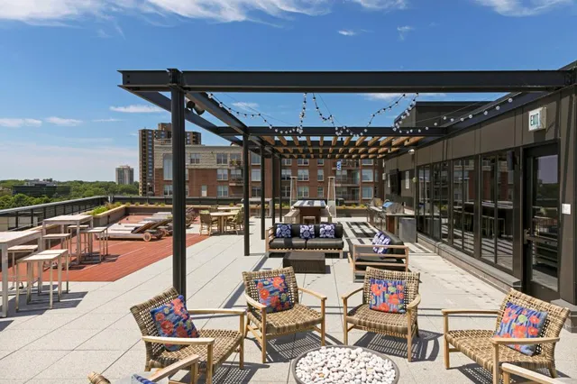 $4,900 | 2622 West Lake Street, Unit 609, Minneapolis, MN 55416