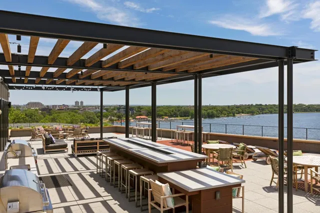 $4,900 | 2622 West Lake Street, Unit 609, Minneapolis, MN 55416