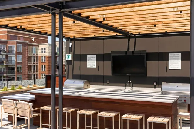 $4,900 | 2622 West Lake Street, Unit 609, Minneapolis, MN 55416