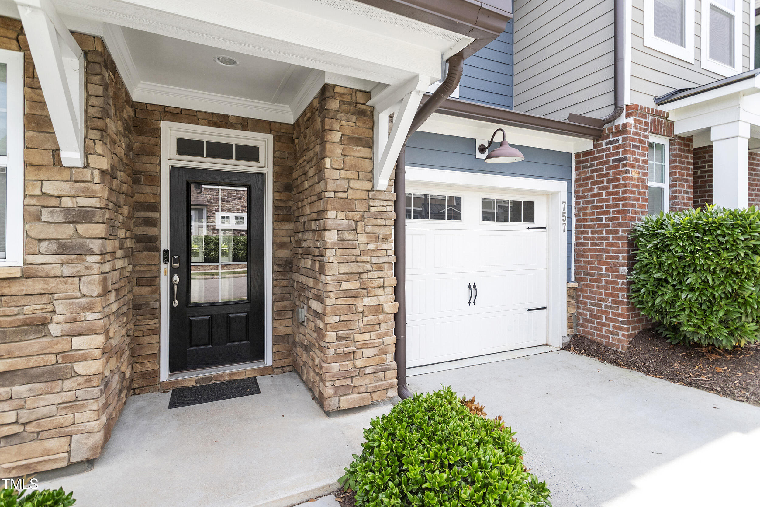 09-757 Fallon Grove Way [2297802]_09