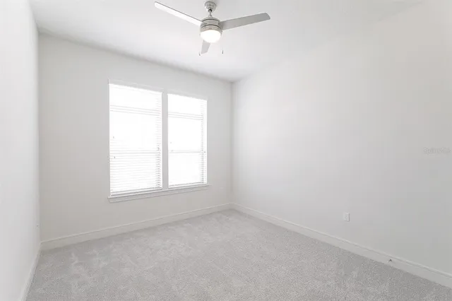 $3,950 | 1420 Lakefront Drive, Unit TH111, Sarasota, FL 34240