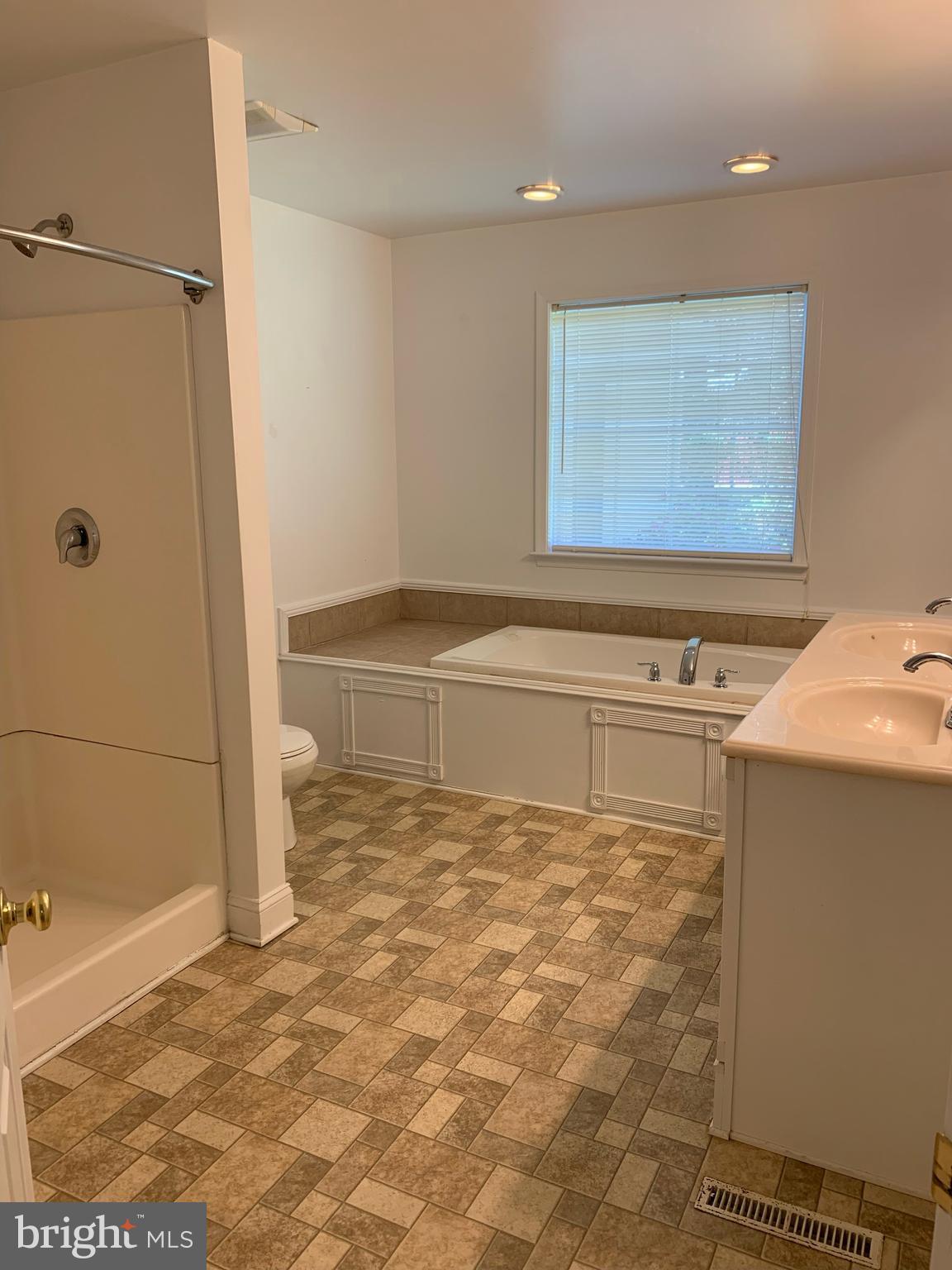 3457 Leipsic Road Dover, DE 19901 - Photo 18 of 18 Master bathroom