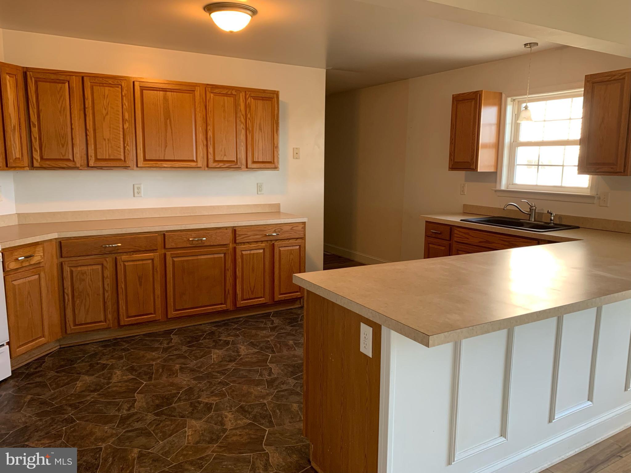 3457 Leipsic Road Dover, DE 19901 - Photo 7 of 18 Kitchen