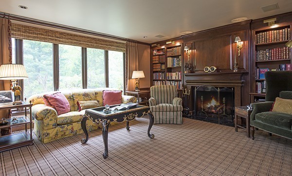 7 Audubon Road Weston, MA 02493 - Photo 15 of 30 Gallery Image 15