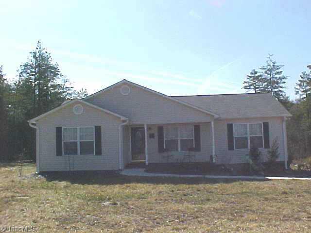 1332 Sullivan Road Thomasville, NC 27360 - Photo 1 of 1 Exterior Front.