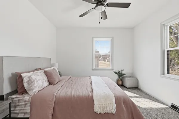 $179,900 | 4118 10th Avenue, Moline, IL 61265