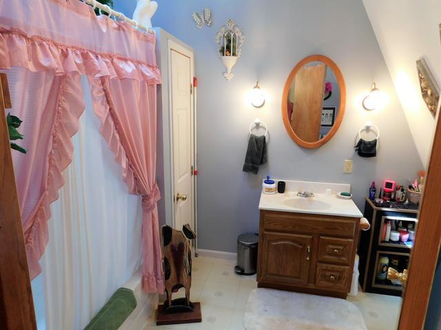 2487 Fox Hill Road Russell, PA 16345 - Photo 22 of 29 Gallery Image 22