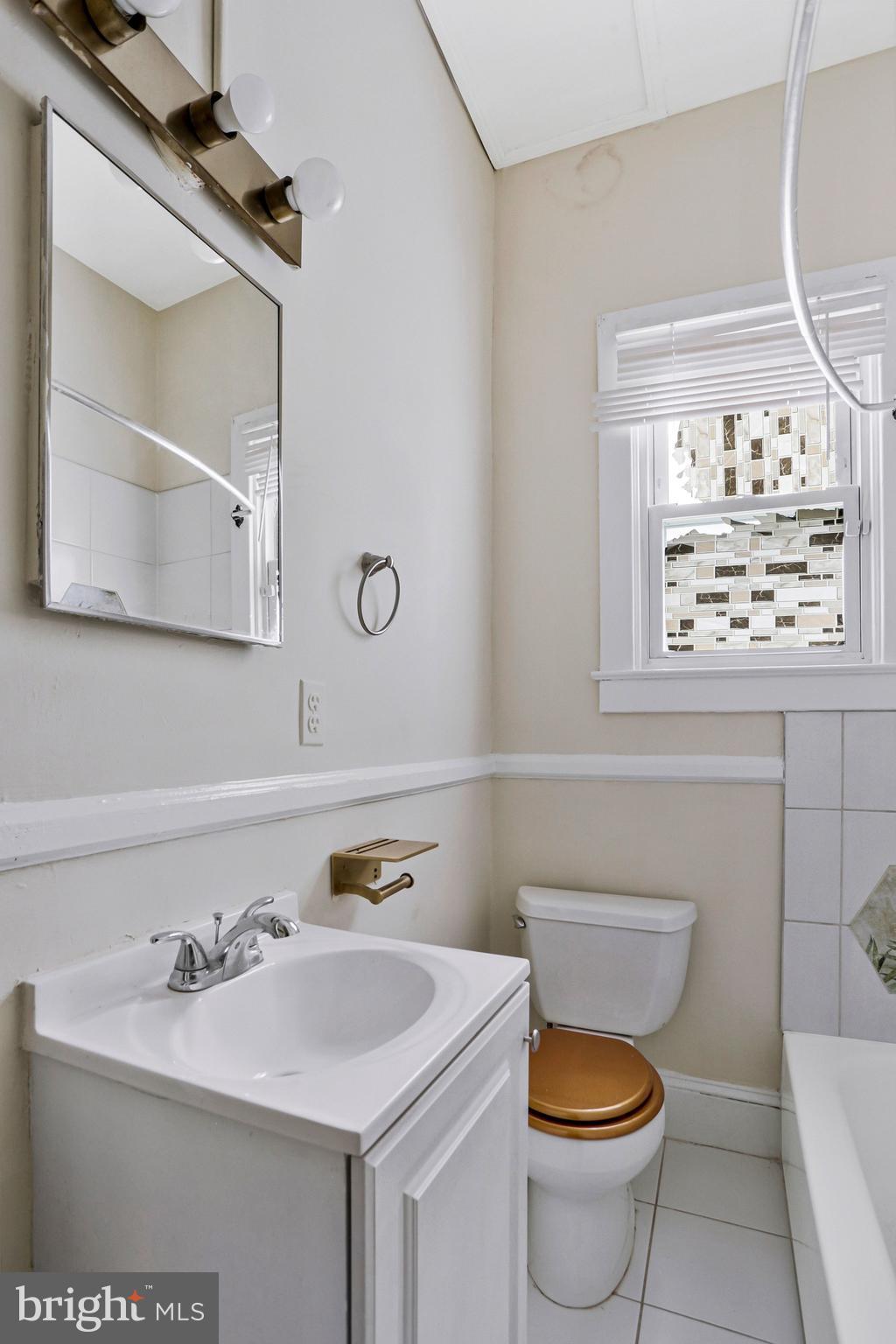 305 9th Street, Unit 2 Laurel, MD 20707 - Photo 16 of 26