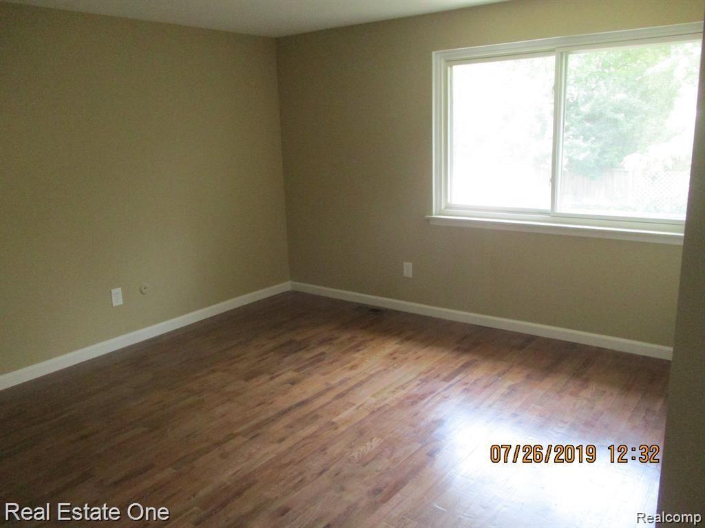 42464 Park Ridge Road Novi, MI 48375 - Photo 9 of 15