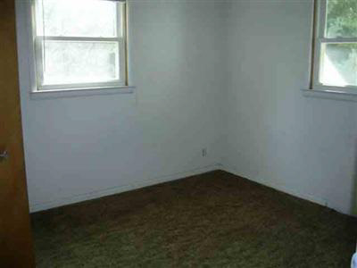 1265 North Meridian Road Mason, MI 48854 - Photo 5 of 6 20258209-4.JPG
